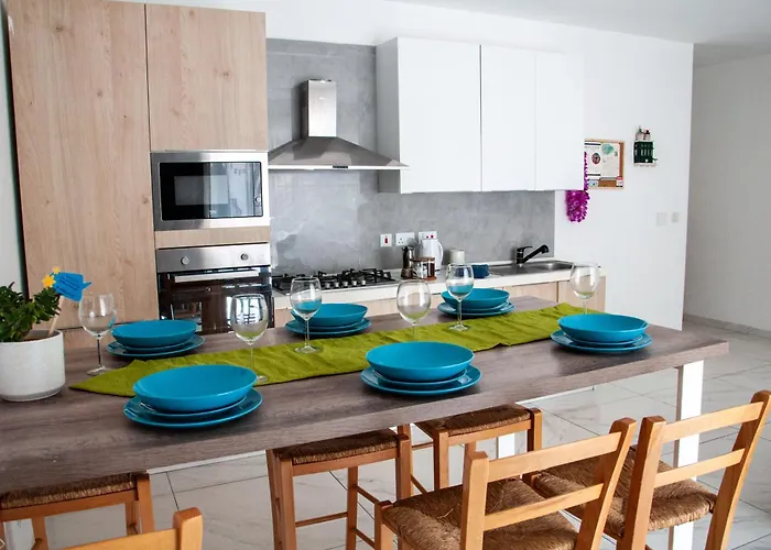 Cactus Residence - New 3Bd 2Br Apartment
