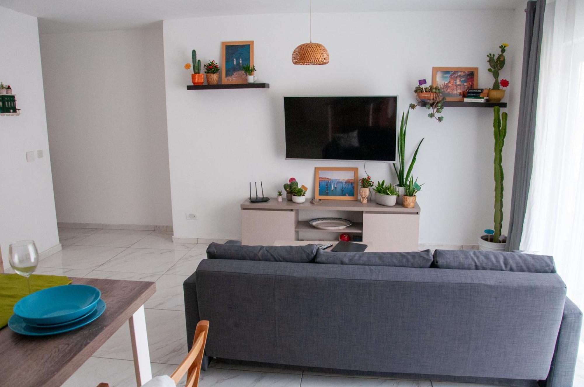 Cactus - New 3bd 2br St. Paul's Bay
